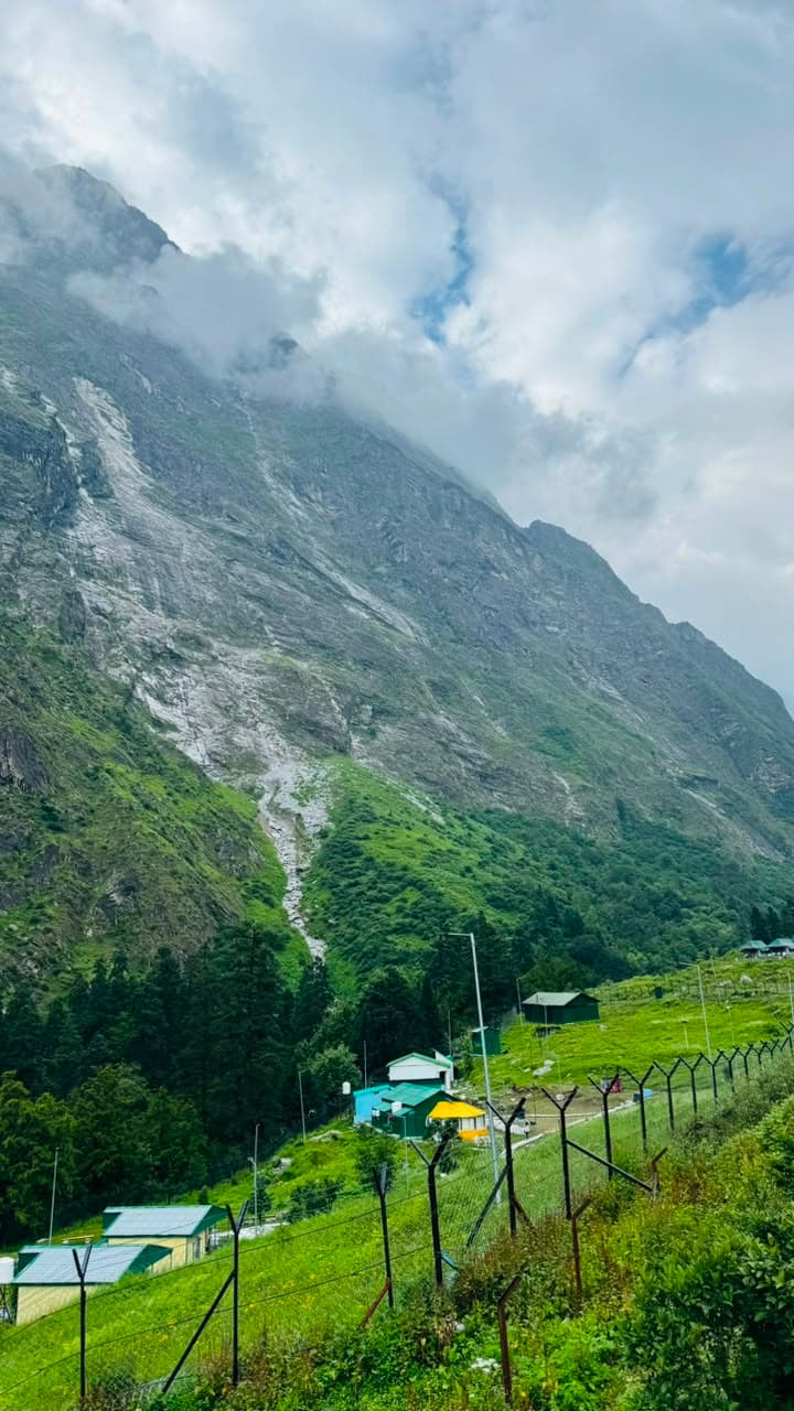 Valley of Flowers — trail photo 6