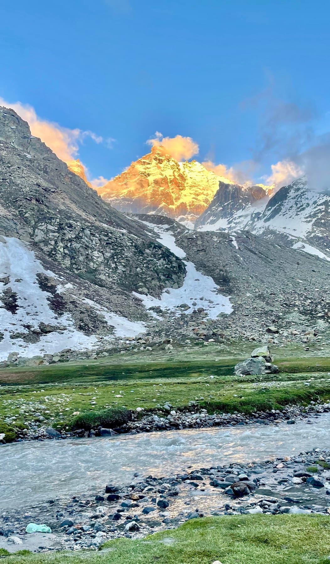 Hampta Pass — trail photo 1